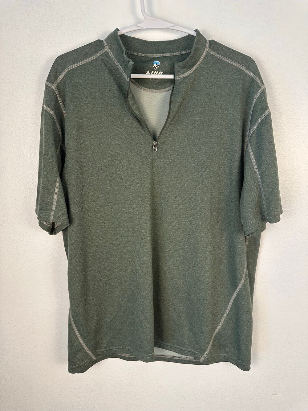 Kuhl quarter-zip short-sleeve pullover shirt olive green color contrast Medium